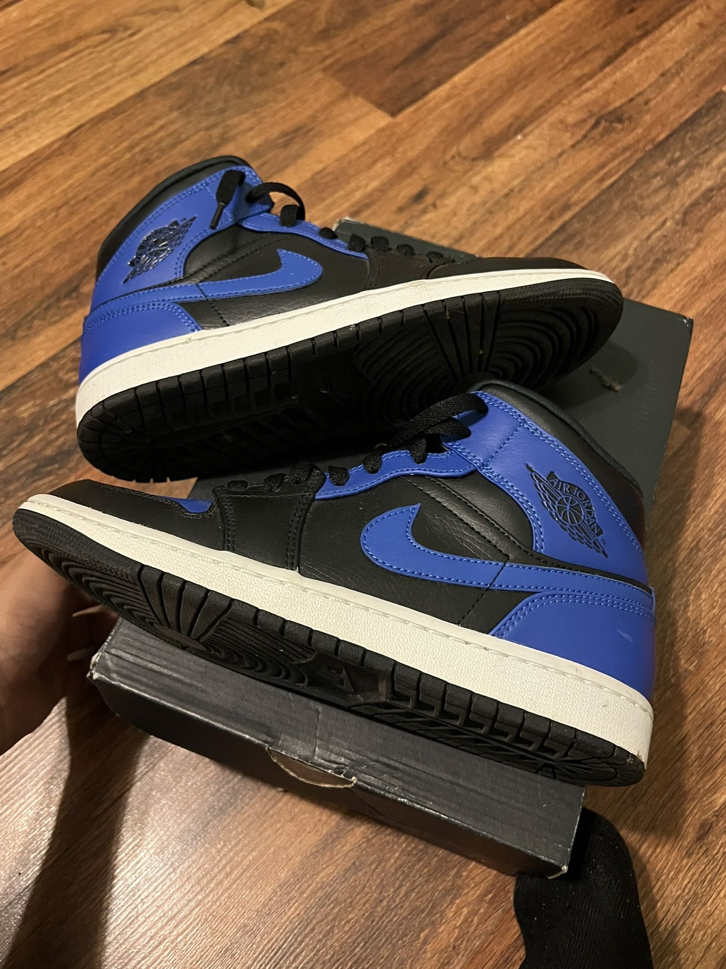 jordan 1 mid blue