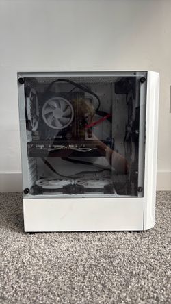 STGAUBRON White Pc Tower