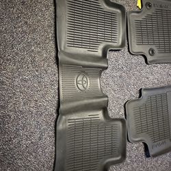 Floor Mats For RAV4 2019-2025