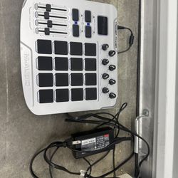 M- Audio Trigger Fingers 