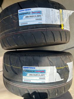 285/35/19 r888R tires “new”