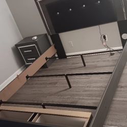  Color Grey, Queen Size, with Different Light Colors