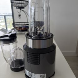 Ninja Personal Blender Auto-iQ – Smoothie Blender – Excellent Condition