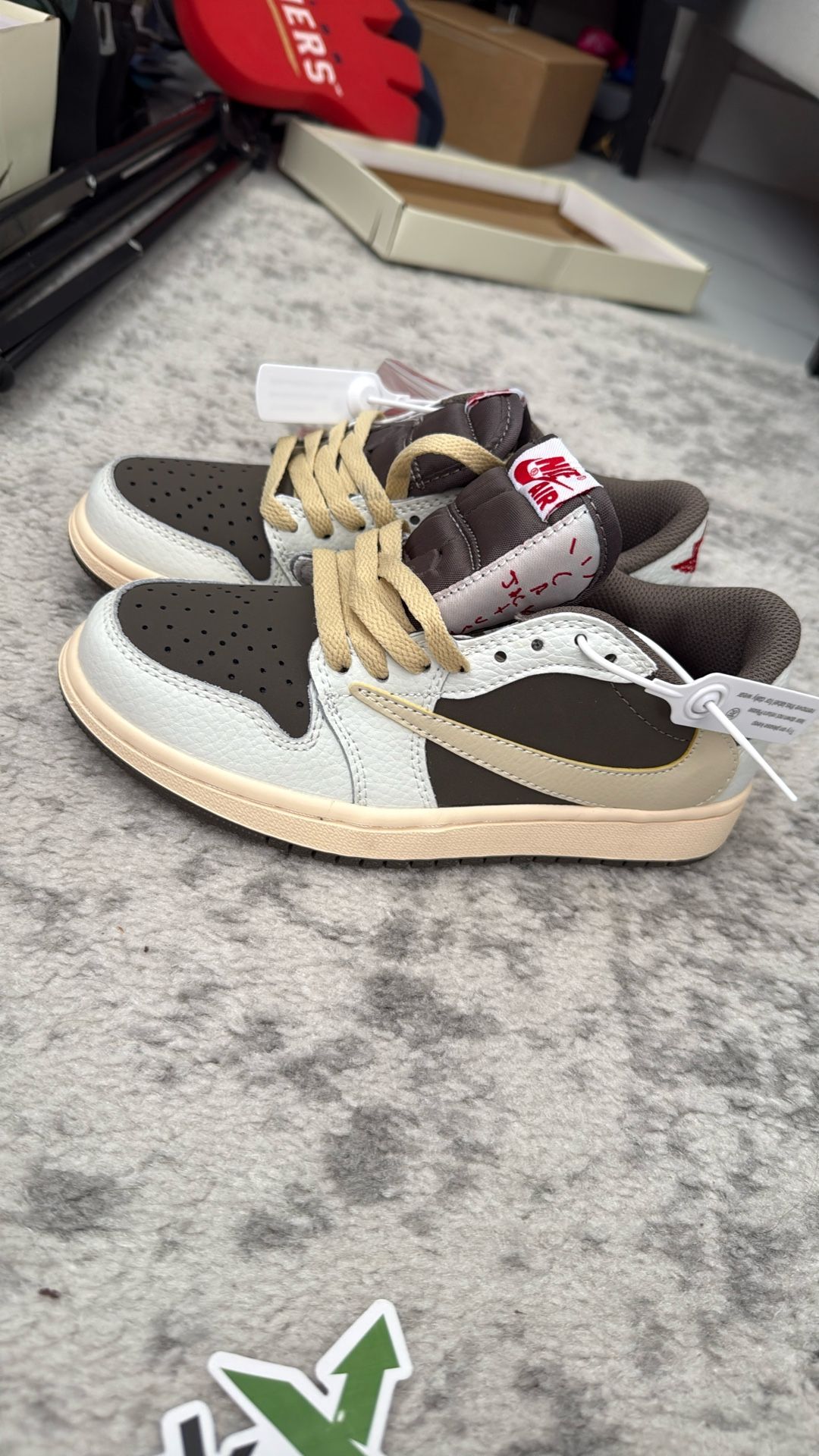 Travis Scott X Air Jordan 1 Retro Low Og 'Reverse Mocha' Size 5.5