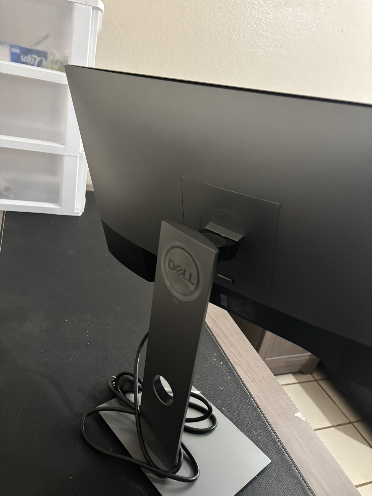 DELL Monitor