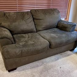 Two Seater Love Seat 