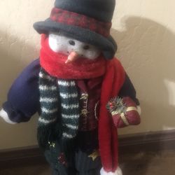 Snowman About 2 Ft Pickup In Southwest Bakersfield 