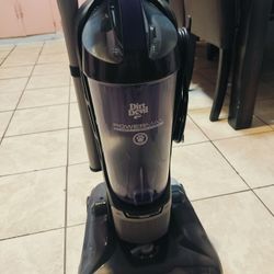 Dirt Devil Vacuum 