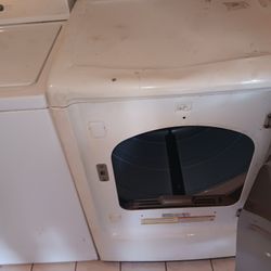 SAMSUNG DRYER