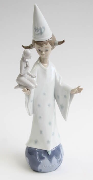 Lladro "Virgo" Retired Collectible Figurine #06215