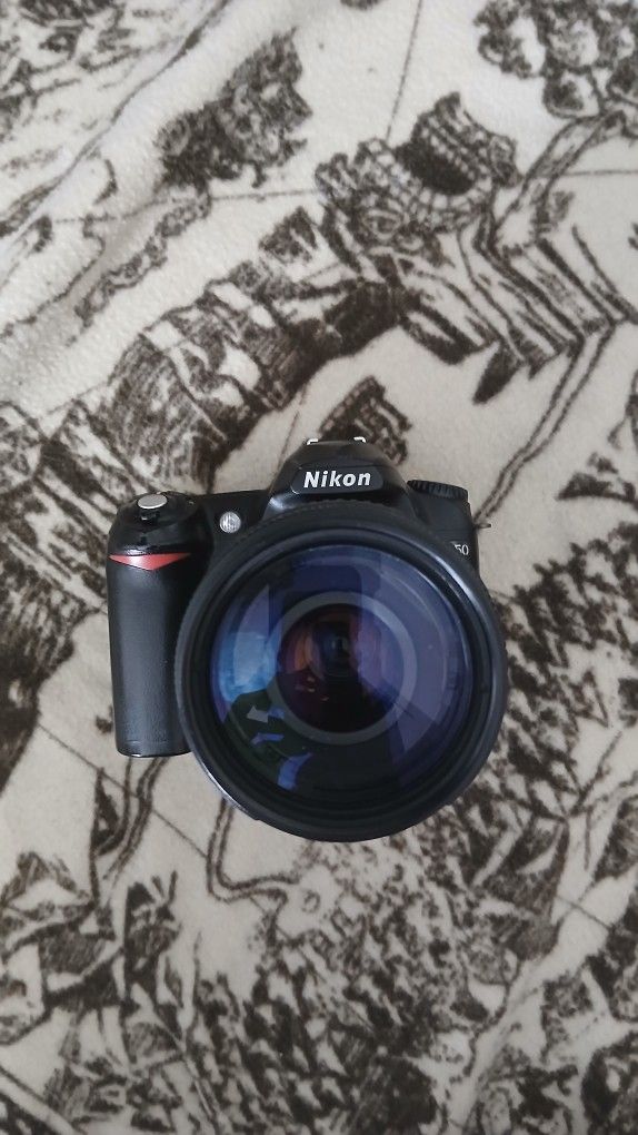Nikon d 50 300mm Zoom