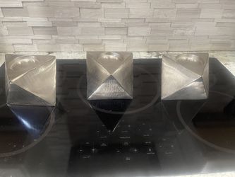 Brushed silver pillar, candleholders