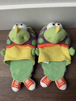 Slippers 