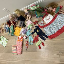 Dolls !!! A Lot Of Dolls And Accessories 