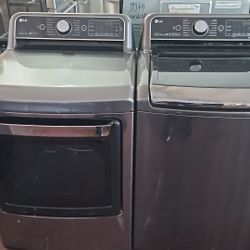 LG electric washer and dryer set
