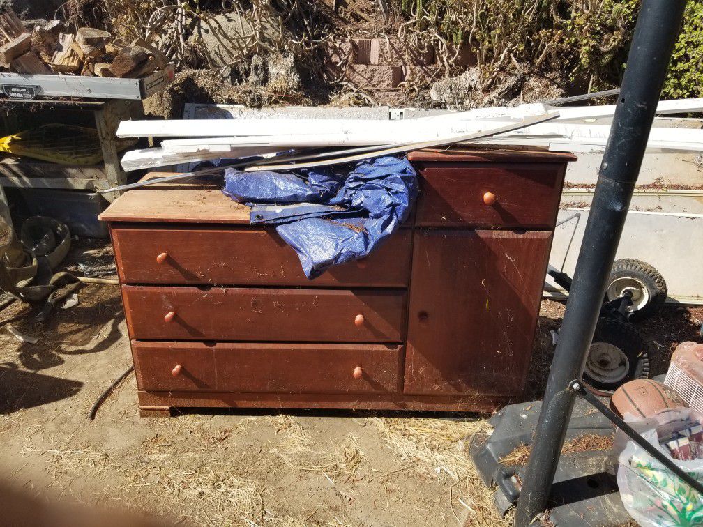 Free changing table