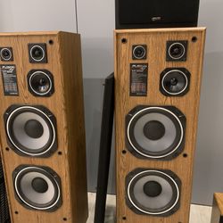 ONKYO speakers