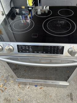 STOVE SAMSUNG 30”
