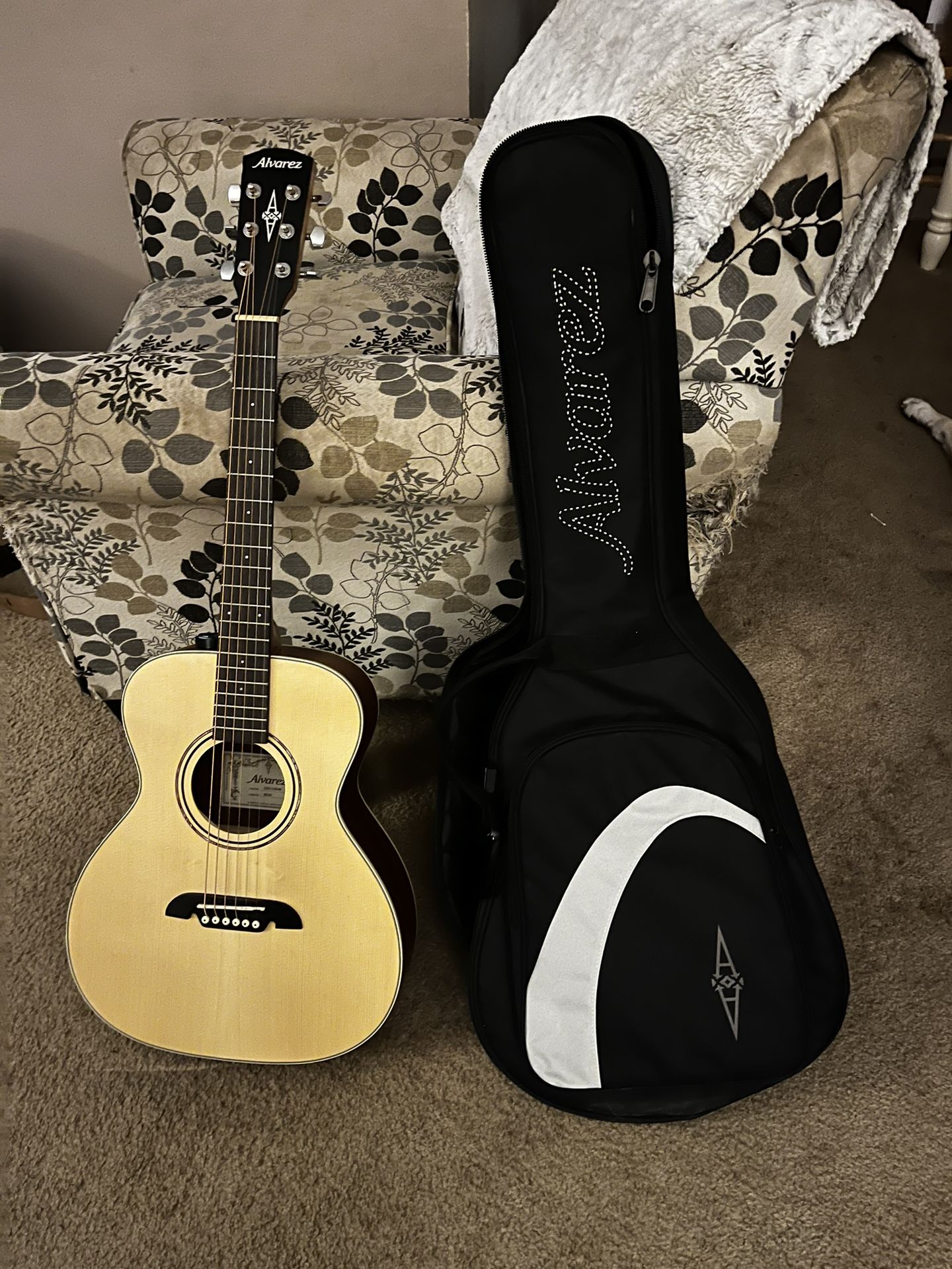 Alvarez 3/4 Guitar
