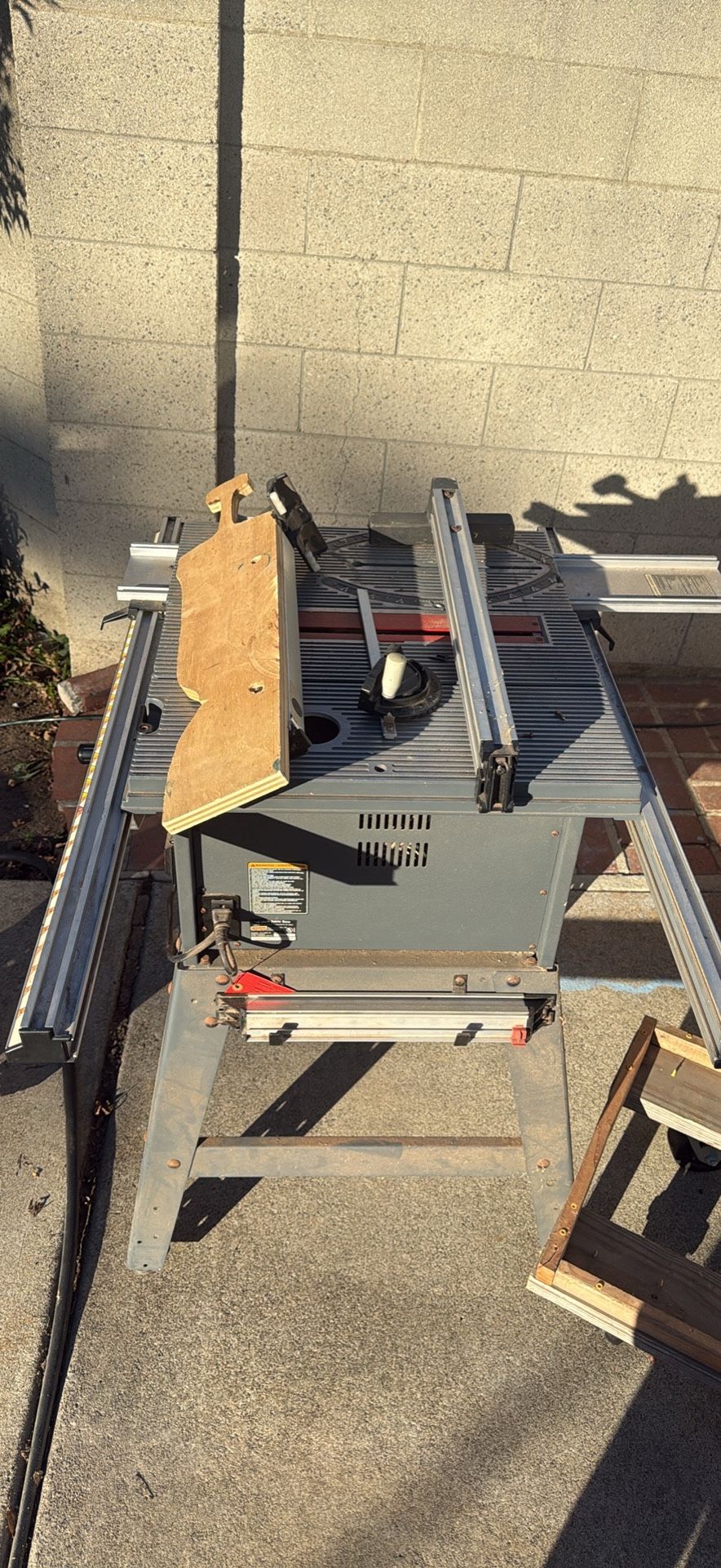 Table Saw