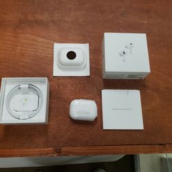 NEW Open Box Apple Airpods Pro 2nd Generation MQD83AM/A