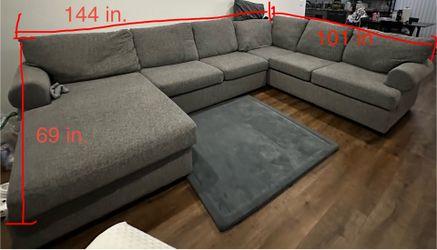 6 seater Gray Sectional Couch