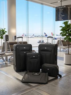 American Tourister 5 piece Luggage Set