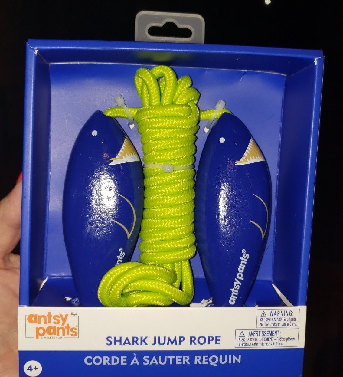 ANTSY PANTS SHARK JUMP ROPE