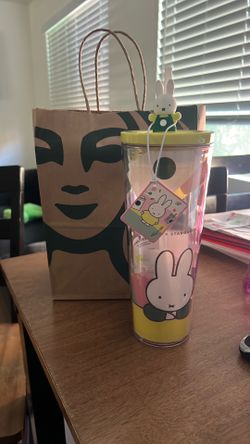 Starbucks Miffy plastic tumbler
