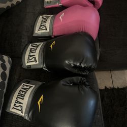 Boxing Gloves 
