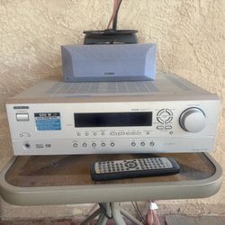 Stereo With Speakers 