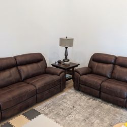 Havertys Engineered Leather Sofa And Loveseat Recliner 