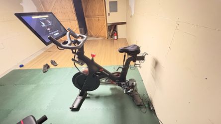 Peloton bike