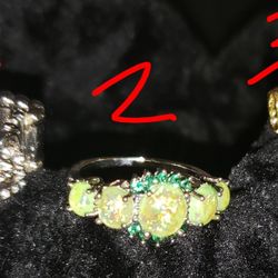 Ring's (Plus Size) Sizes 8-9