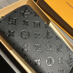 Louis Vuitton Wallet for Sale in Las Vegas, NV - OfferUp