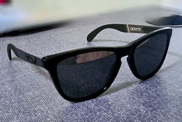 Oakley sunglasses