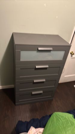 4 draw cabinet