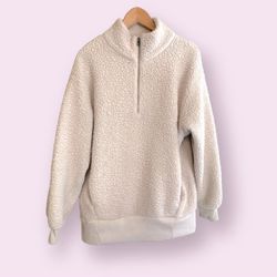 Cream Fleecy Sweatshirt