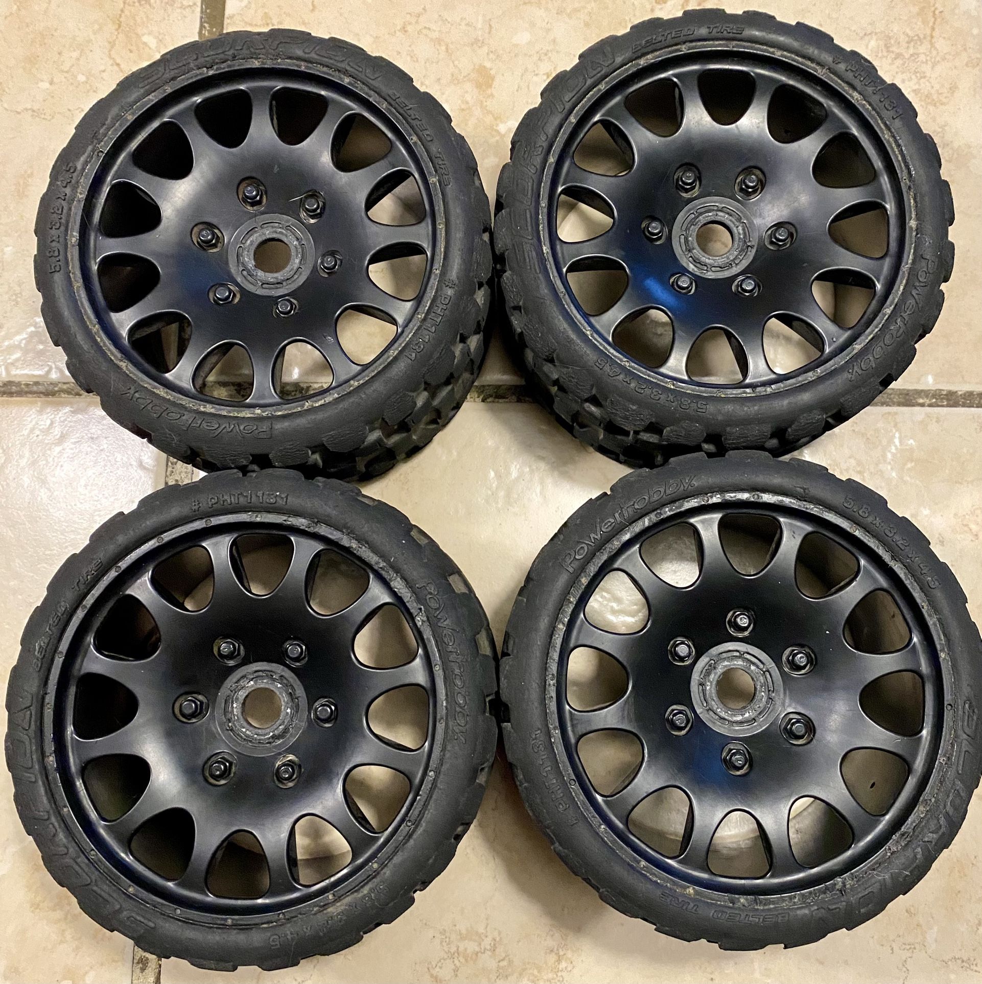 3.8 17mm Belted Tires