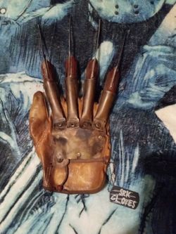 84 Prop Replica Glove The Real Deal
