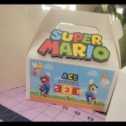 Gift Boxes  And Chip Bags