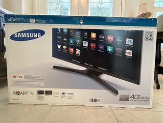 Samsung Smart TV LED 40” Series 5200