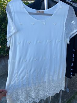 Women’s blouse