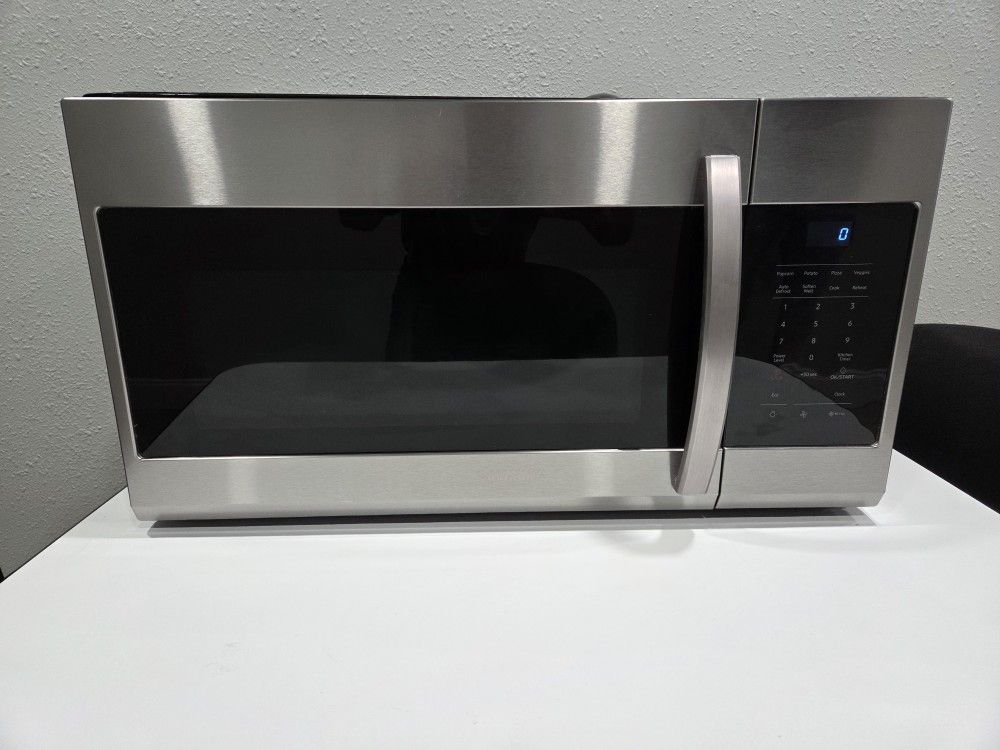 Samsung 1.7 cu. Ft. Over The Range Microwave - New/Scratch & Dent