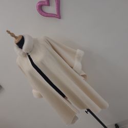 Shawl De Piel De  Lana