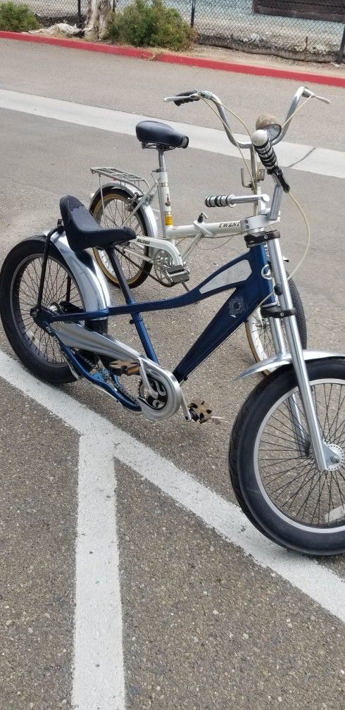 GIANT CHOPPER BIKE (RARE BIKE)