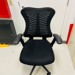 Mesh Office Chair.