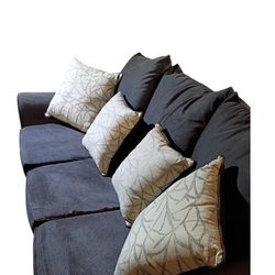 SOFA DARK BLUE, COMES WITH DECORATIVE ACCENT THROW PILLOWS... VERY COMFORTABLE HAS PILLOW BACKS REMOVABLE REMOVABLE CUSHIONS AS WELL $170/OBO