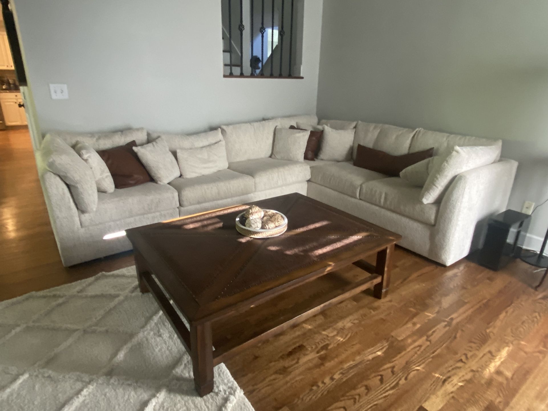 Sectional Sofa