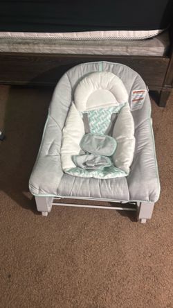 Baby bouncer